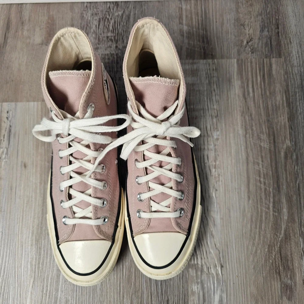 Converse Unisex Chuck 70 High Top Sneaker 7.5M 9.5W Canyon Dusk Pink A00749C